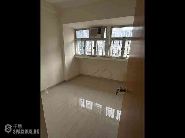 Kennedy Town - Ka Fu Building 04