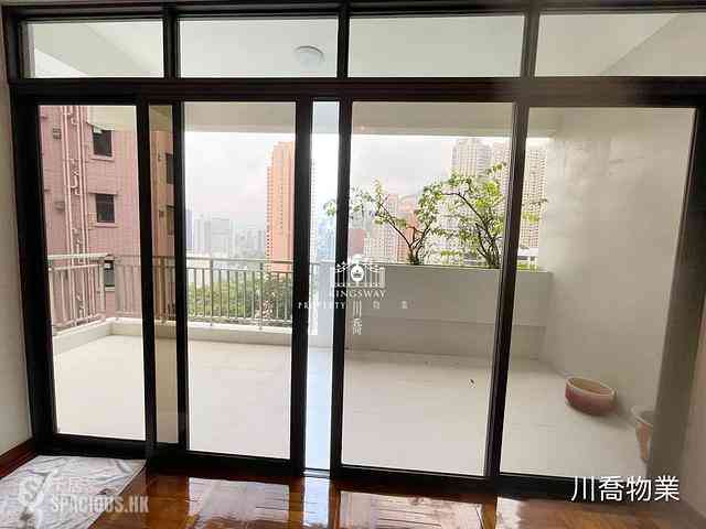 Mid Levels Central - Robinson Garden Apartments 03