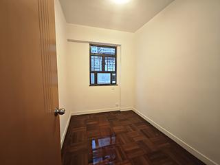 Fortress Hill - Wah Hoi Mansion Block B 04