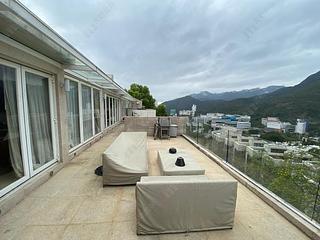 Shouson Hill - Evergreen Gardens Block 5 02
