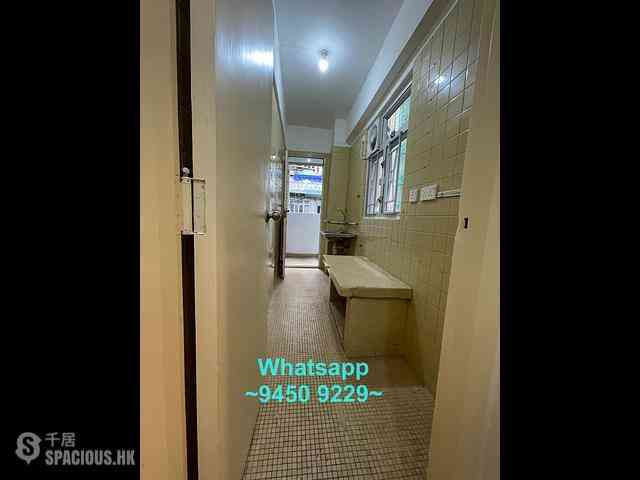 Sheung Wan - Shing Wan Building 07