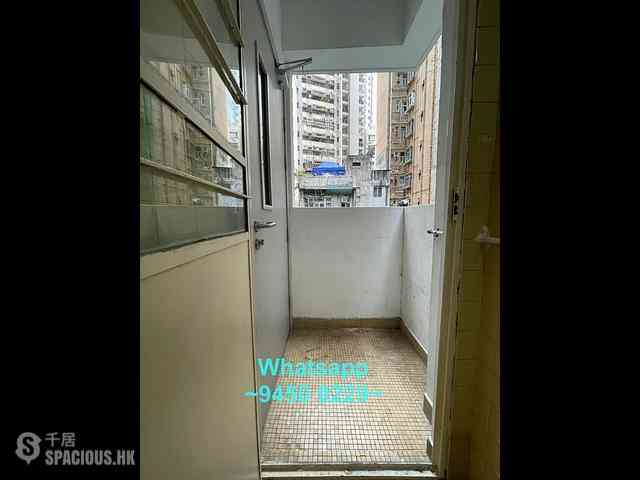 Sheung Wan - Shing Wan Building 13
