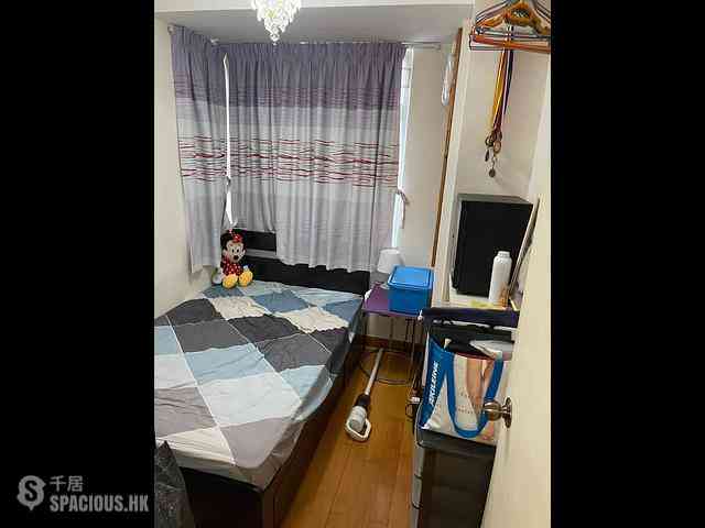 Tai Kok Tsui - June Garden Block 4 03