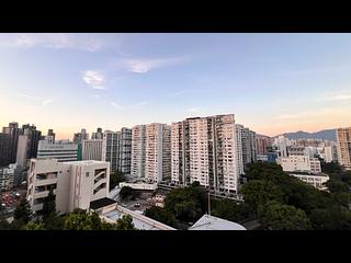 何文田 - 俊慧园 03
