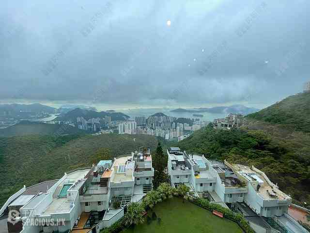 The Peak - La Hacienda Block A 01
