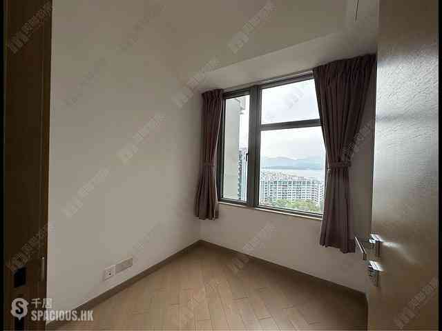 Pak Shek Kok - St Martin Phase 2 07
