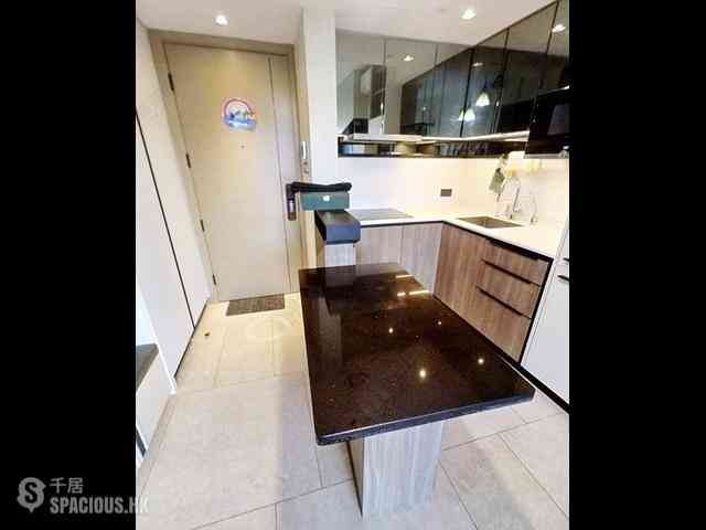 Pak Shek Kok - St Martin Phase 1 Tower 3 03