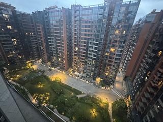 Pak Shek Kok - Solaria Tower 1 04