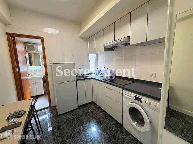 Sai Ying Pun - 300-302, Queen's Road West 04