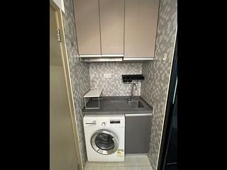 Mong Kok - Sincere House 02