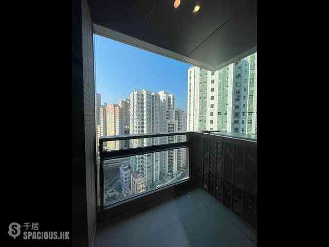 Shau Kei Wan - Oria 04