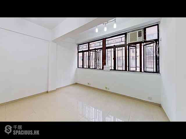 Wan Chai - Thompson Building 13