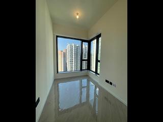 Shau Kei Wan - Oria 06