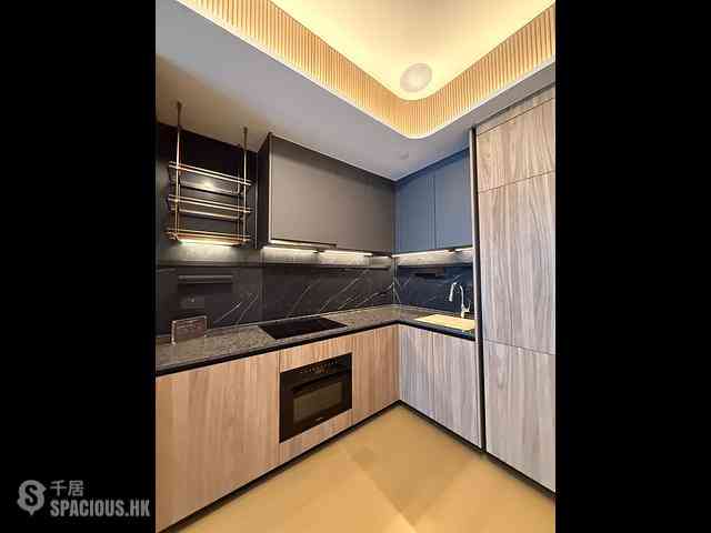 Chai Wan - The Headland Residences Phase 1 Tower 2 01