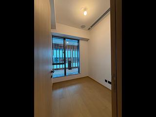 Chai Wan - The Headland Residences Phase 1 Tower 2 04