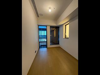 Chai Wan - The Headland Residences Phase 1 Tower 2 09