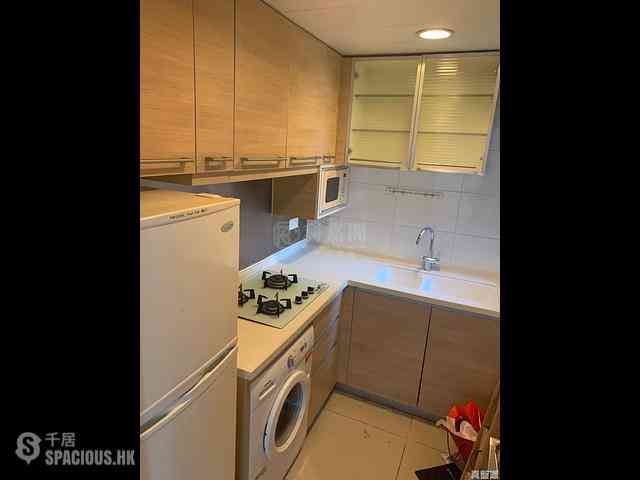 Wan Chai - The Zenith Phase 1 Block 3 08