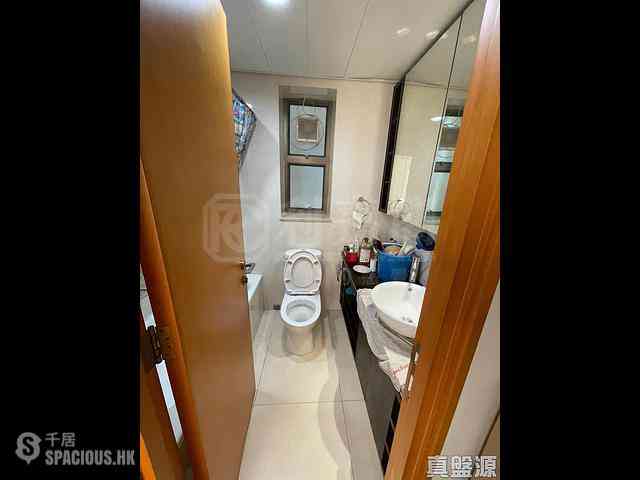 Wan Chai - The Zenith Phase 1 Block 3 02