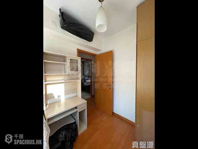Wan Chai - The Zenith Phase 1 Block 3 04