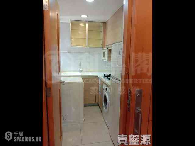 Wan Chai - The Zenith Phase 1 Block 3 08
