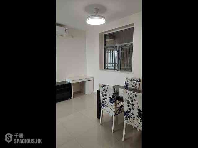 Tung Chung - Coastal Skyline Phase 1 Block 1 04