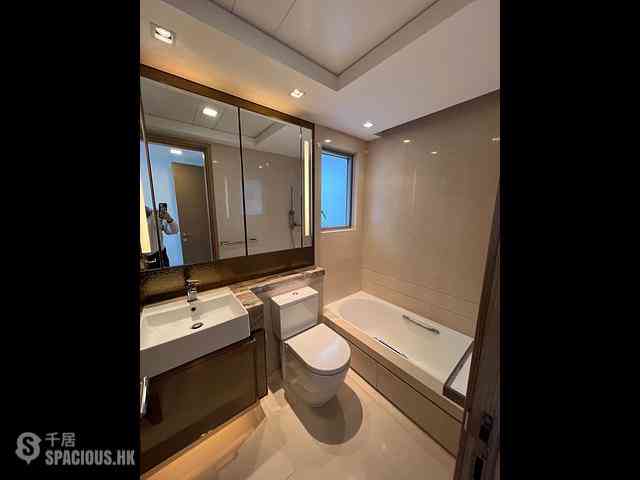 Tung Chung - Century Link Phase 1 Tower 3B 06
