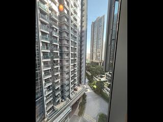 Tung Chung - Century Link Phase 1 Tower 3B 07