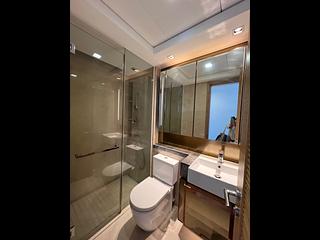 Tung Chung - Century Link Phase 1 Tower 3B 08