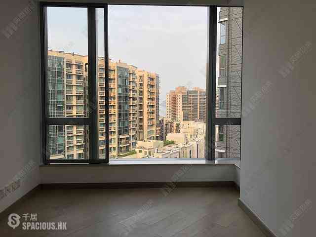 Pak Shek Kok - St Martin Phase 2 02