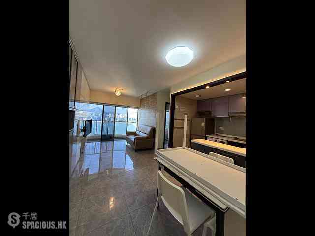Sai Wan Ho - Grand Promenade Block 2 04