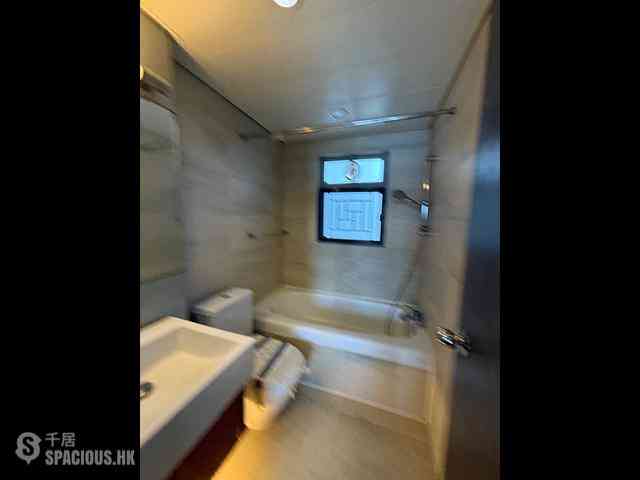 Sai Wan Ho - Grand Promenade Block 2 08