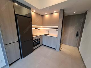 Tai Po Kau - Silicon Hill Phase 1 Greenwood Tower 6 02