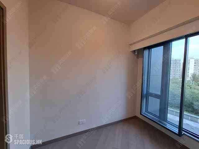 Tai Po Kau - Silicon Hill Phase 1 Greenwood Tower 6 03