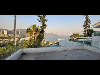 Discovery Bay - Discovery Bay Phase 1 Beach Village Headland Drive 10