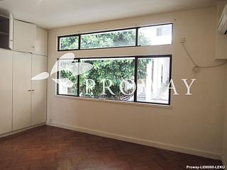 Chung Hom Kok - Coral Villas 10