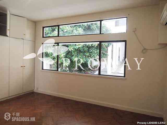 Chung Hom Kok - Coral Villas 10