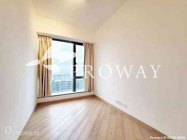 Tung Chung - The Visionary Tower 7 07