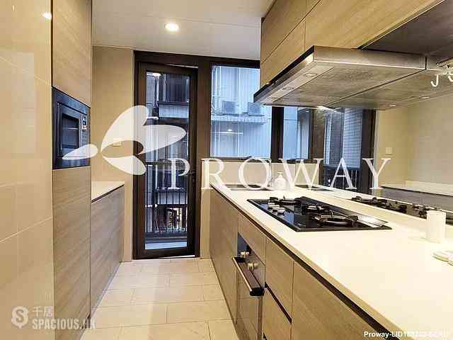 Tung Chung - The Visionary Tower 7 09