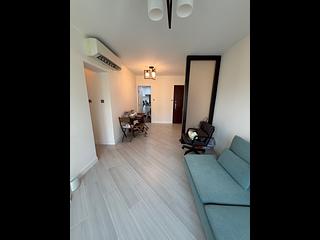 Tseung Kwan O - Tseung Kwan O Plaza Phase 2 Block 7 02