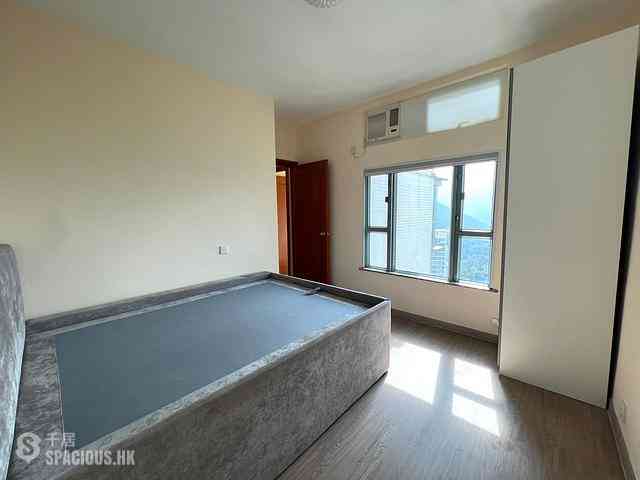 Tung Chung - Tung Chung Crescent 07