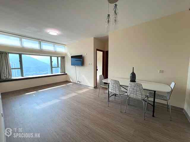 Tung Chung - Tung Chung Crescent 02