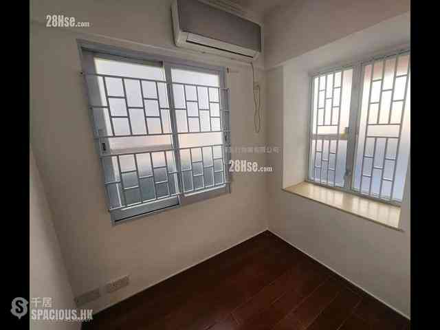 North Point - Yu Wai Mansion 04