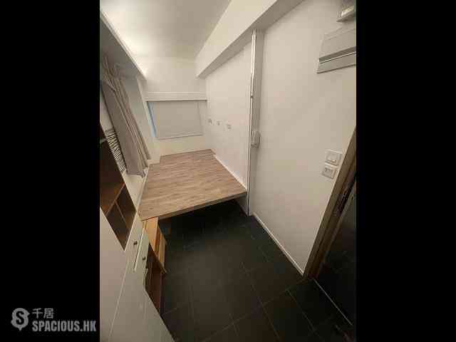 Poho - 18-20, Upper Station Street 06