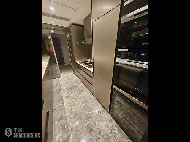 North Point - Victoria Harbour Phase 2B-3 07
