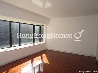 Ap Lei Chau - South Horizons Phase 4 The Oasis Berkeley Court (Block 33) 03