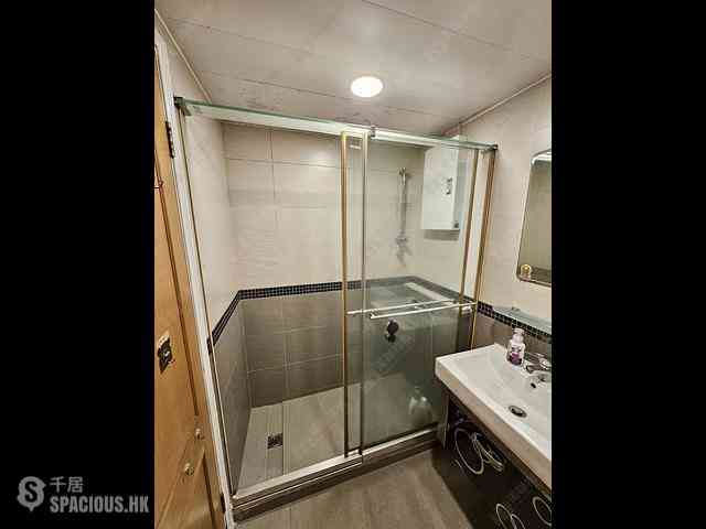 Tai Po - Parc Versailles Phase 2 03