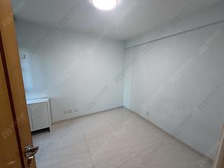 Tai Po - Parc Versailles Phase 2 07