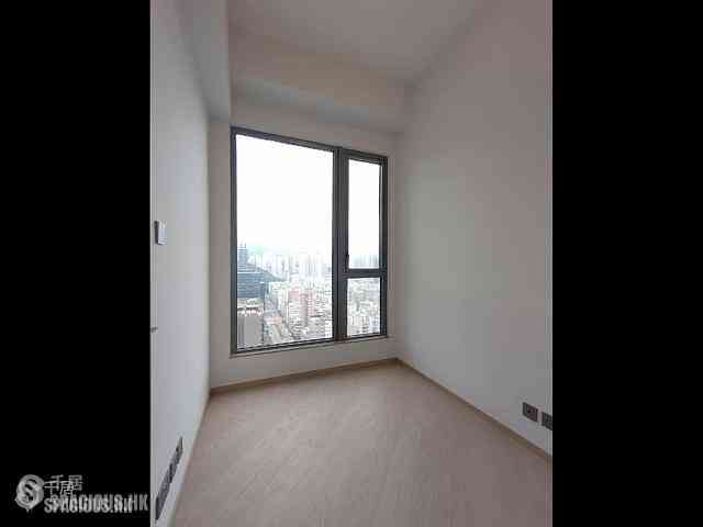 Cheung Sha Wan - Bondlane 04