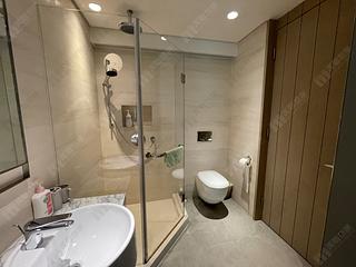 Tai Po - The Balmoral Block 3 07