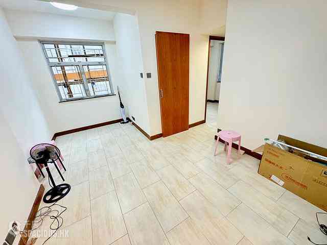 North Point - Ngan Fai Building 06